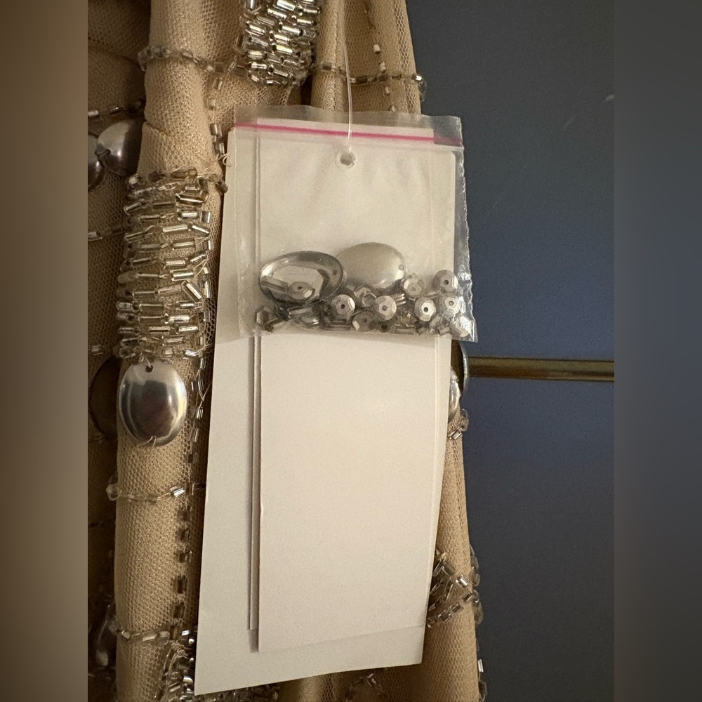 NWT Adrianna Papell Gold and Silver Sequin Mini Dress - Picture 5 of 8